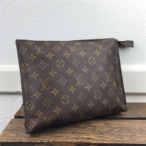 louis vuitton toiletry bag men's|louis vuitton vintage toiletry bag.